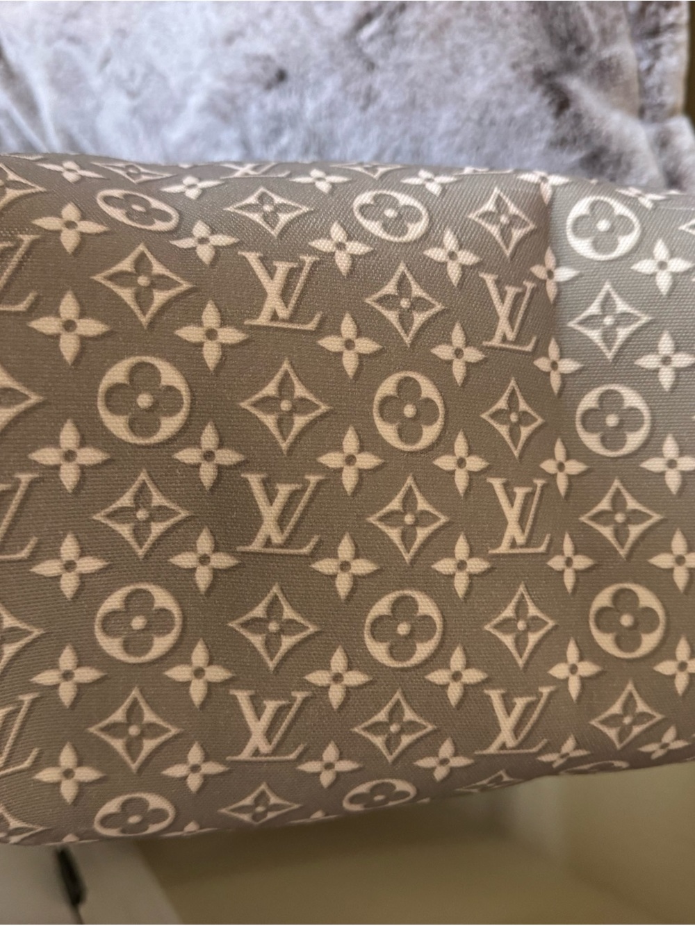 Gray Monogram Handbag - Picture 5 of 7